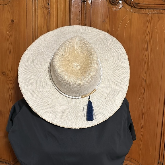Tommy Bahama Women’s Wide Brim Classic Hat 4” Brim 4” Crown One Size fits Most main image 8